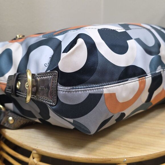 Coach RARE Julianne OP Art Tote/Satchel - Picture 9 of 16